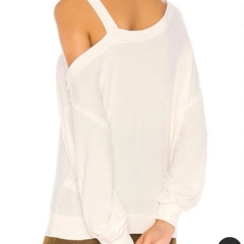 Free People “Flaunt It” Cold Shoulder Top – Ivory – Size Medium – EUC
